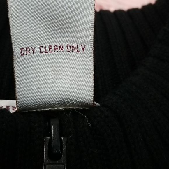 Black rabbit fur vest - Picture 7 of 7